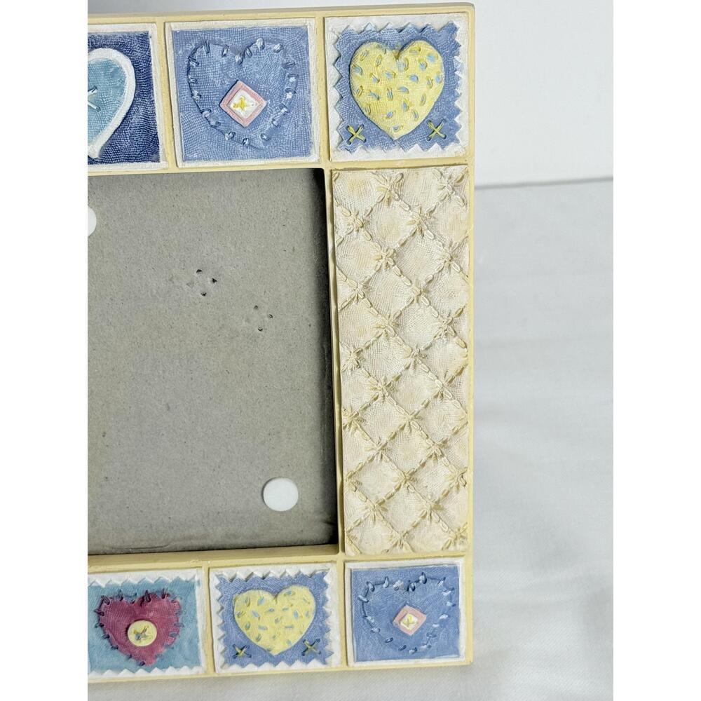 Commisseur Multicolor Patchwork Heart Quilted Photo Frame 3.5 x 5 - Picture 6 of 8